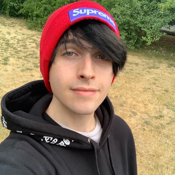 Meet your Posher, Johnathan - Picture 1 of 1